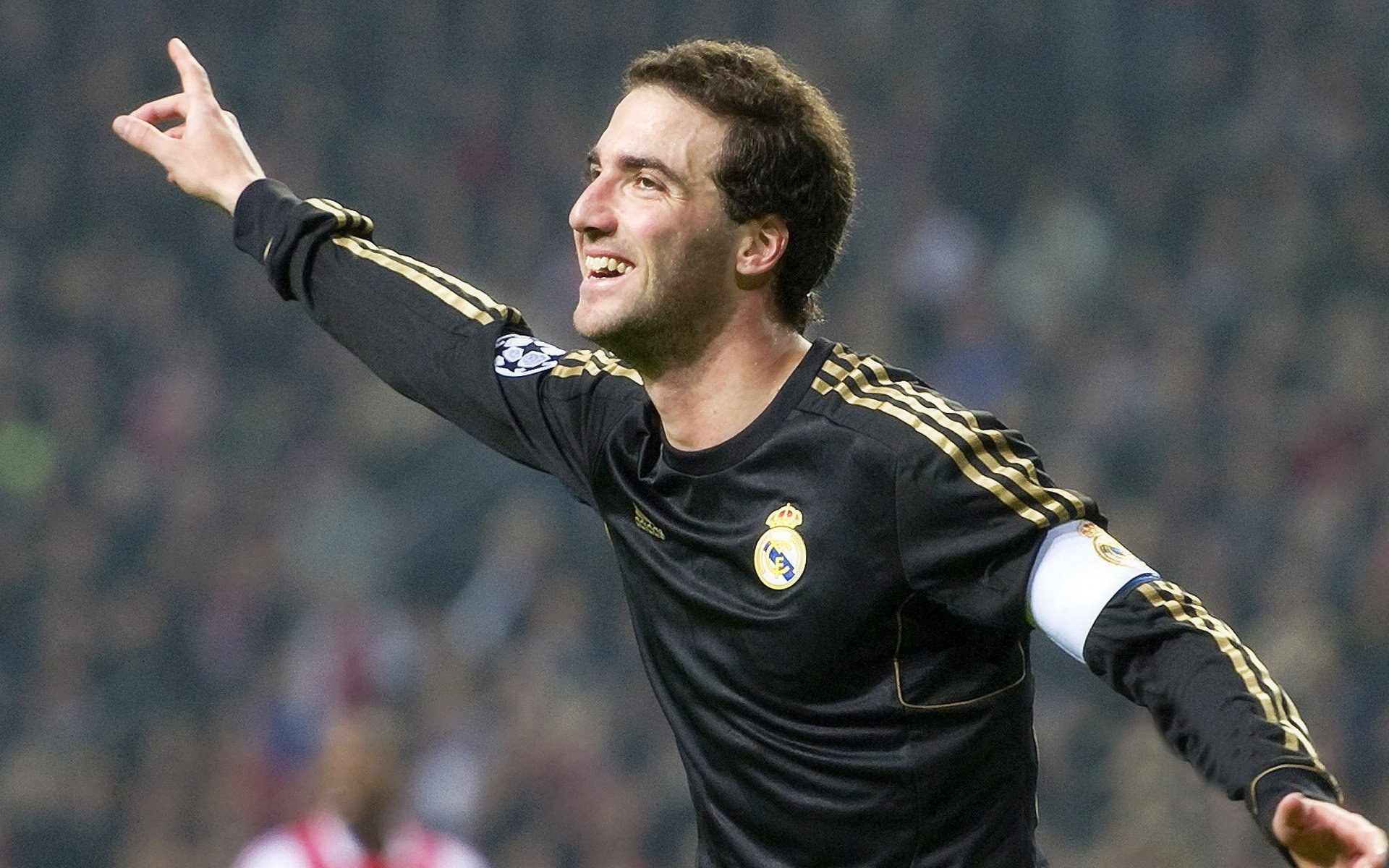 国际足球赛事中精彩纷呈,吸引球迷目光,国际足球十大精彩比赛