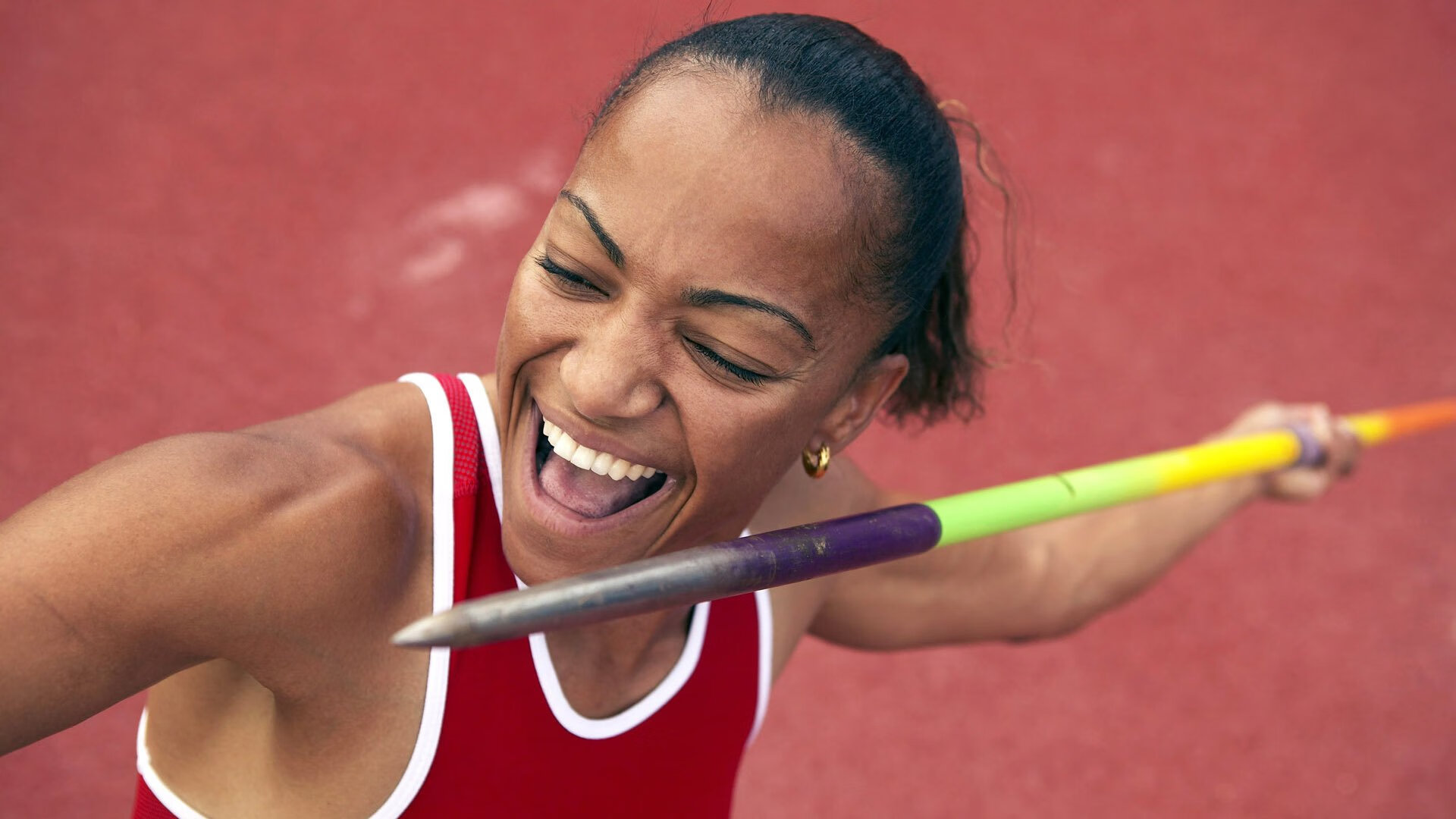 球迷狂欢：主场氛围引爆全场的精彩瞬间，球迷活动